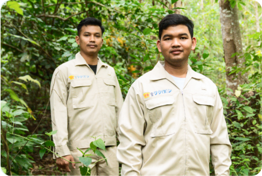 森林保護レンジャーの作業風景2