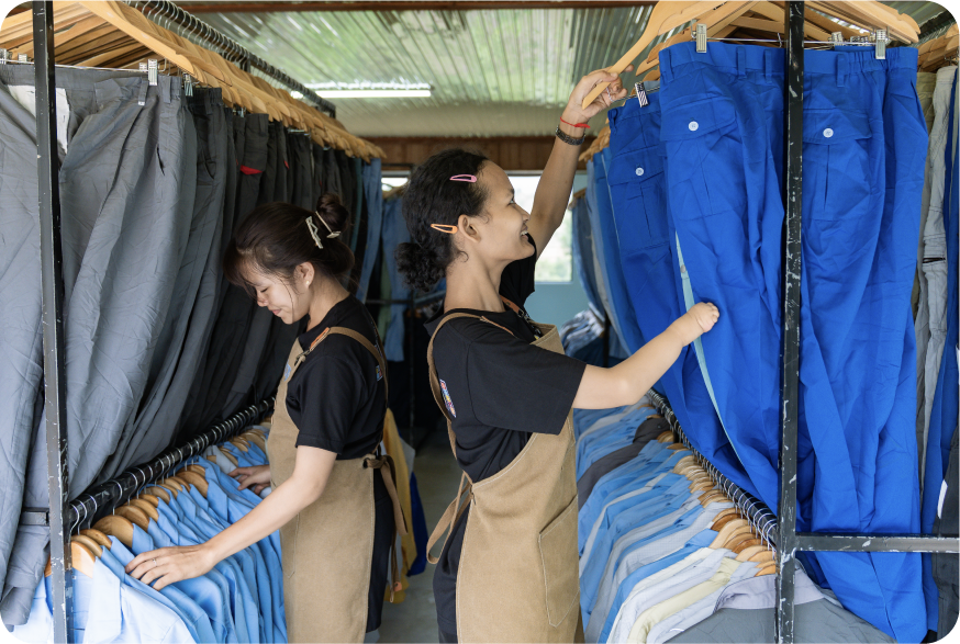 カンボジア店舗での活用風景2